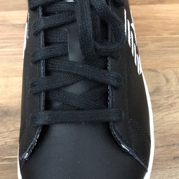 CONVERSE LOW TOP BRAND NEW - Picture 9 of 16